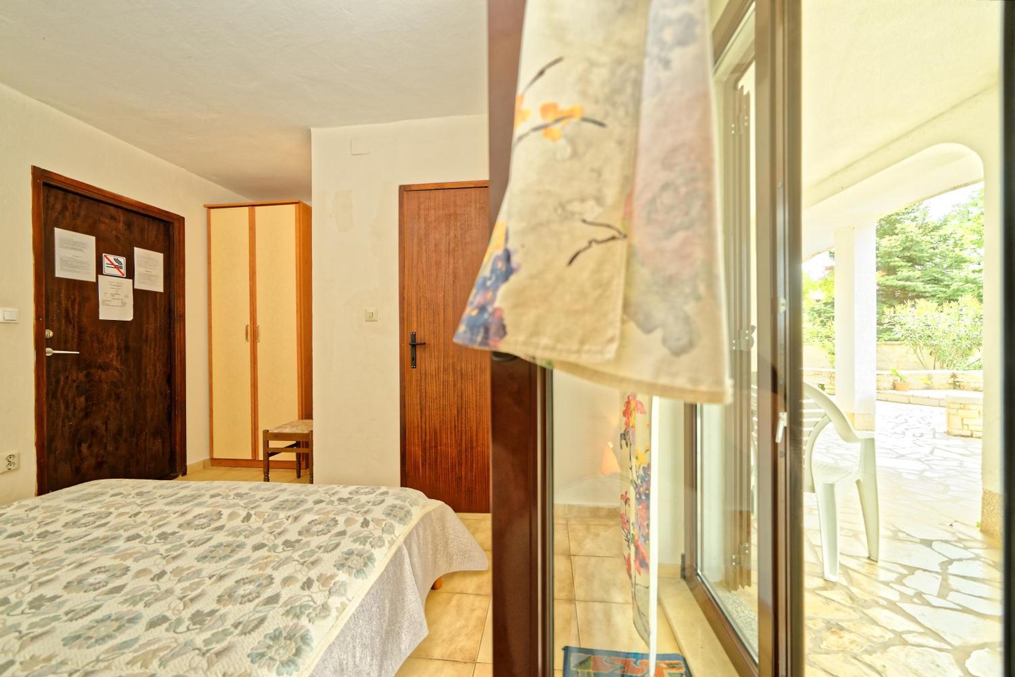 Guest House Jolanda Медулин Екстер'єр фото