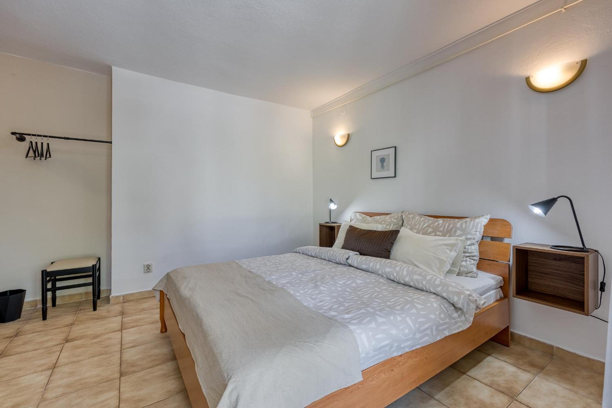 Guest House Jolanda Медулин Екстер'єр фото